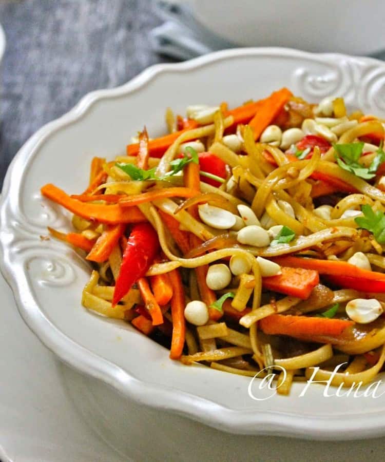 Pad Thai (Flat Noodles with Vegetables) - Fun FOOD and Frolic