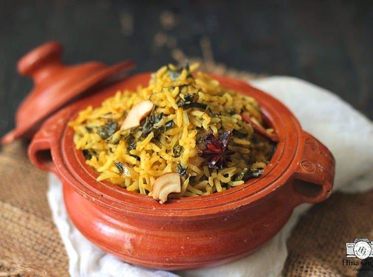 Methi Brown Rice Pulao is an ideal combination of delicate flavors packed with nutritional benefits. Find how to make methi brown rice pulao