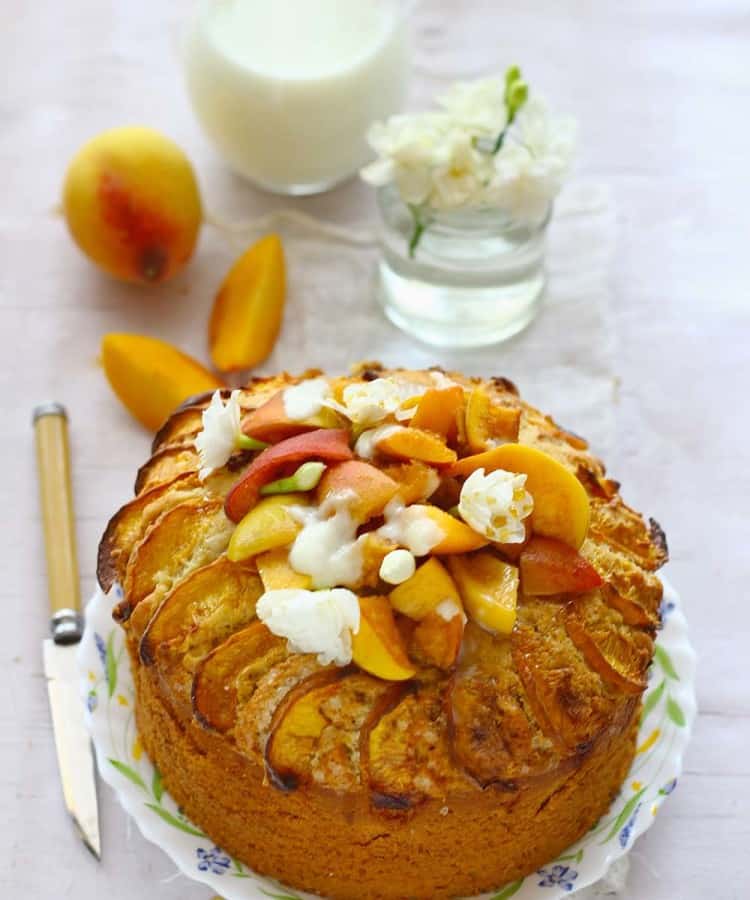 This Apricot Cake Recipe is the best one to make with fresh apricots. Fresh Apricot Cake is hard to give a miss when apricots are in season.