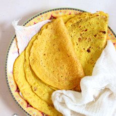 Oats and Moong Dal Chilla Recipe