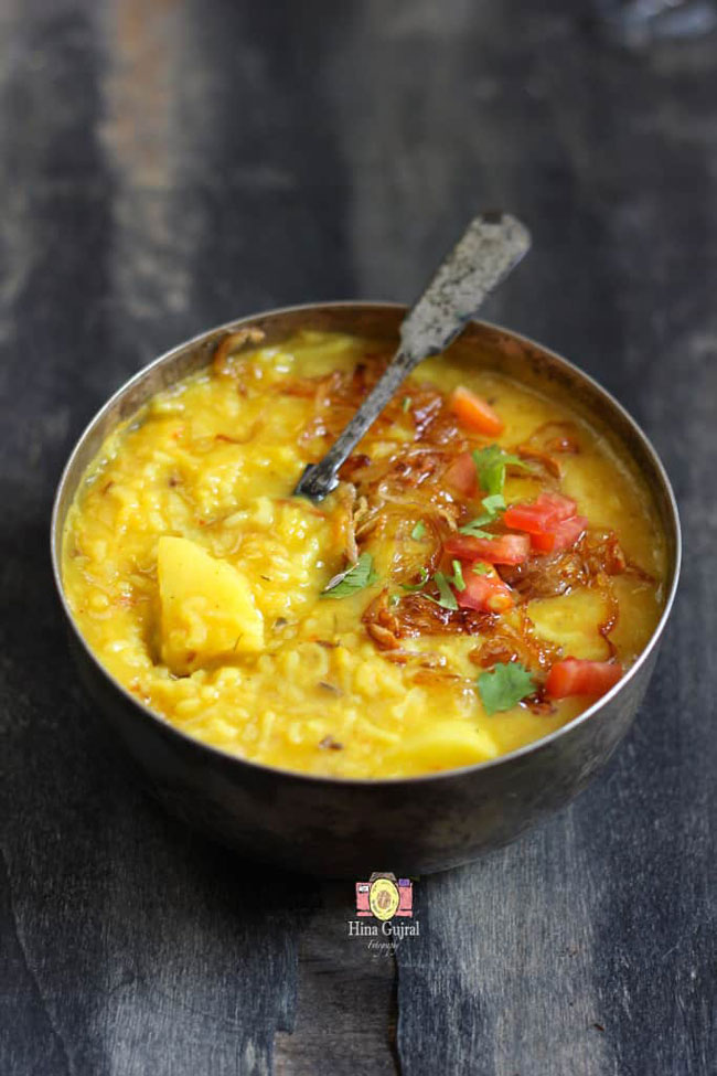 Dal Khichdi is an Indian style lentil and rice one-pot gluten-free, vegetarian dish.