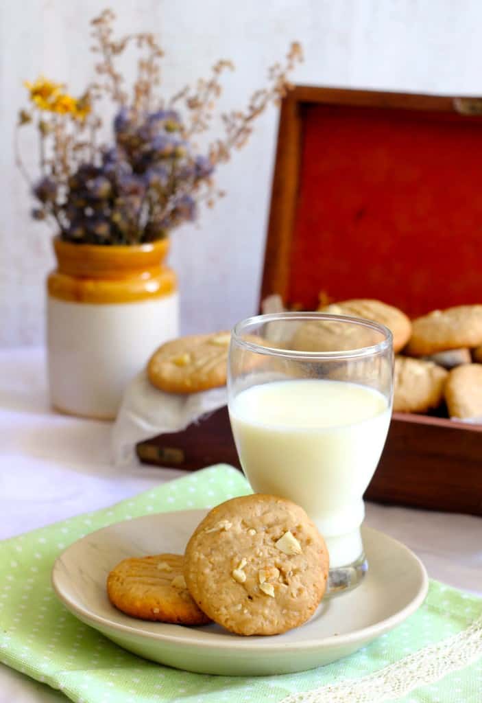 Almond Cookies