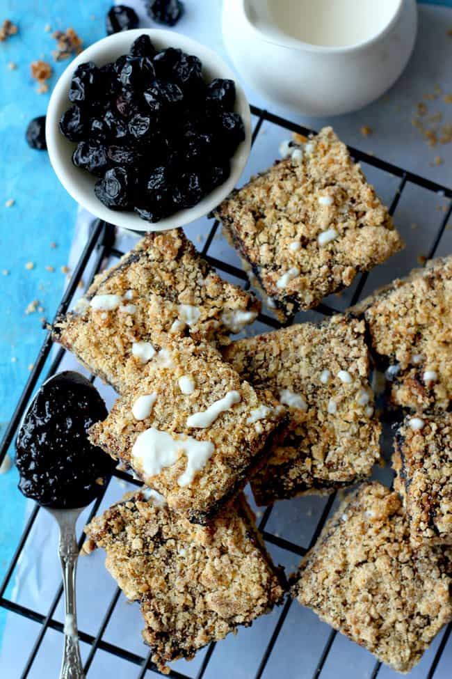 Blueberry Crumble Bars Recipe