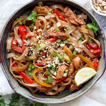 Chicken Pad Thai - one of the best way to eat rice noodles with tons of vegetables and chicken.