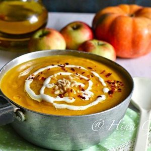 as well as apple tree flavored amongst whole spices as well as a dash of curry pulverization Curried Pumpkin Soup Recipe