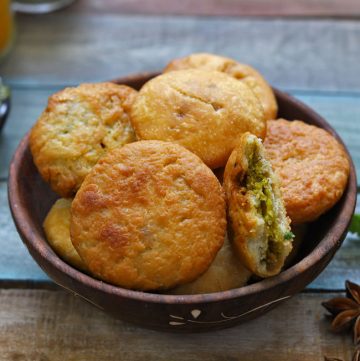 Matar Kachori Recipe