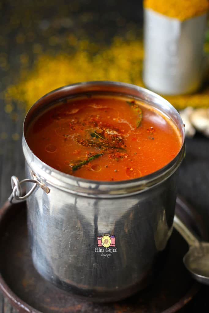 Spicy Tomato and Garlic Rasam Recipe