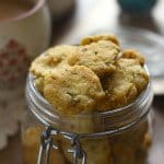 Methi Mathri Recipe