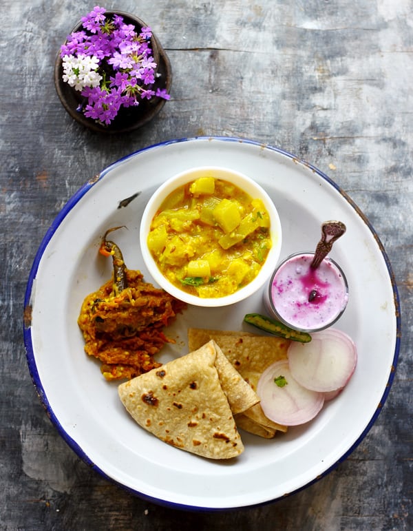 presentation of indian meals