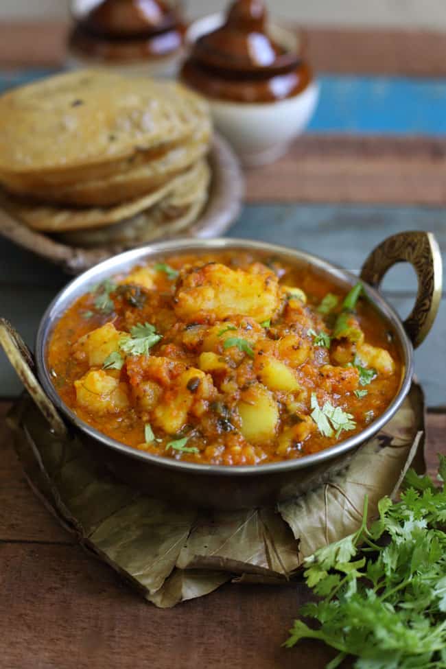 Mathura Style Aloo Ki Sabzi