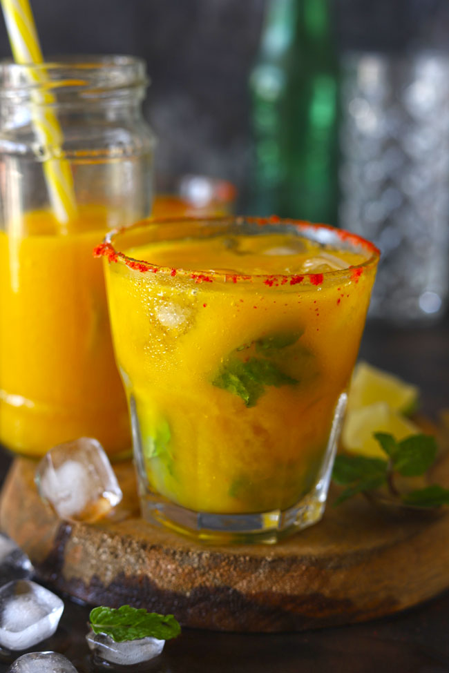 An alcohol free refreshing mango mojito