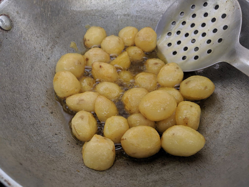 Aloo Dum Cooking Steps