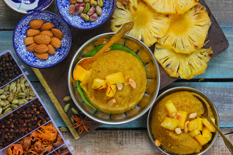 Pineapple Rava Kesari is a delicious sooji (semolina) halwa packed with the goodness of pineapple.