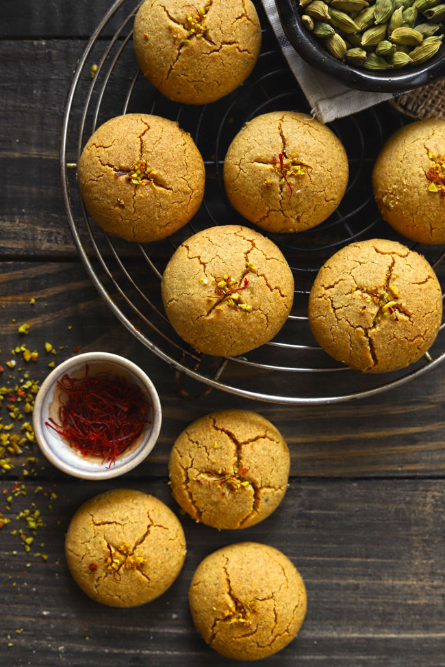 Light Brown Color Indian Cookies Nankhatai With Saffron On A Wire Rack