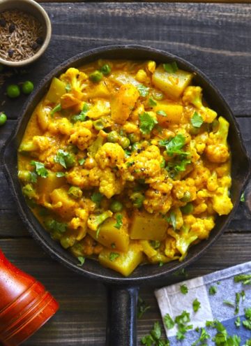 Creamy Indian Style Cauliflower Peas Curry In A Pan