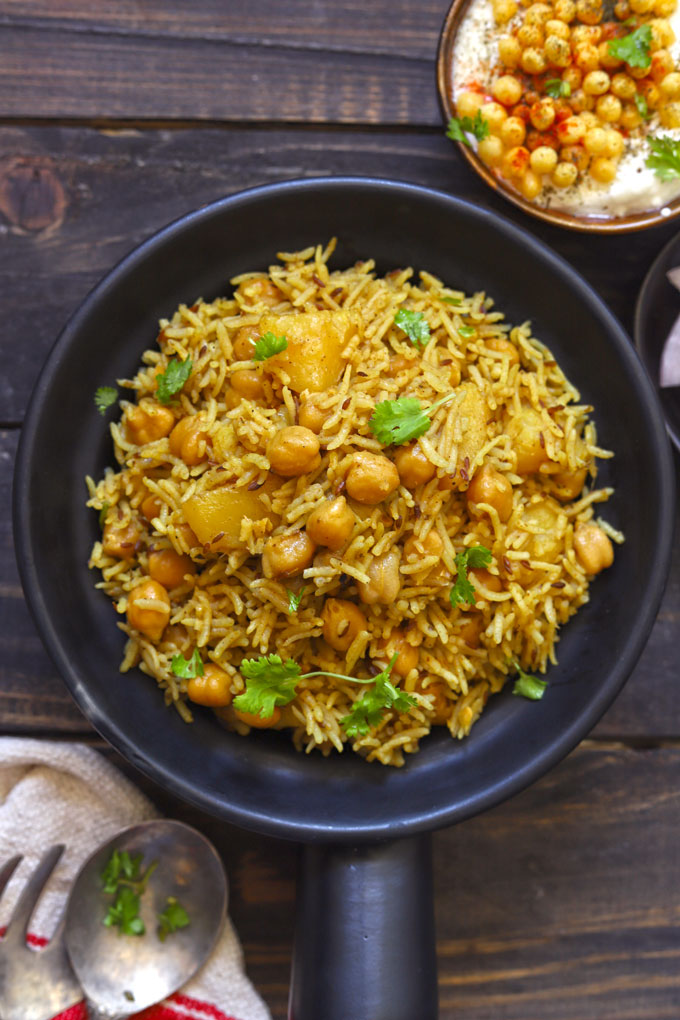 aerial shot of instant pot chana pulao