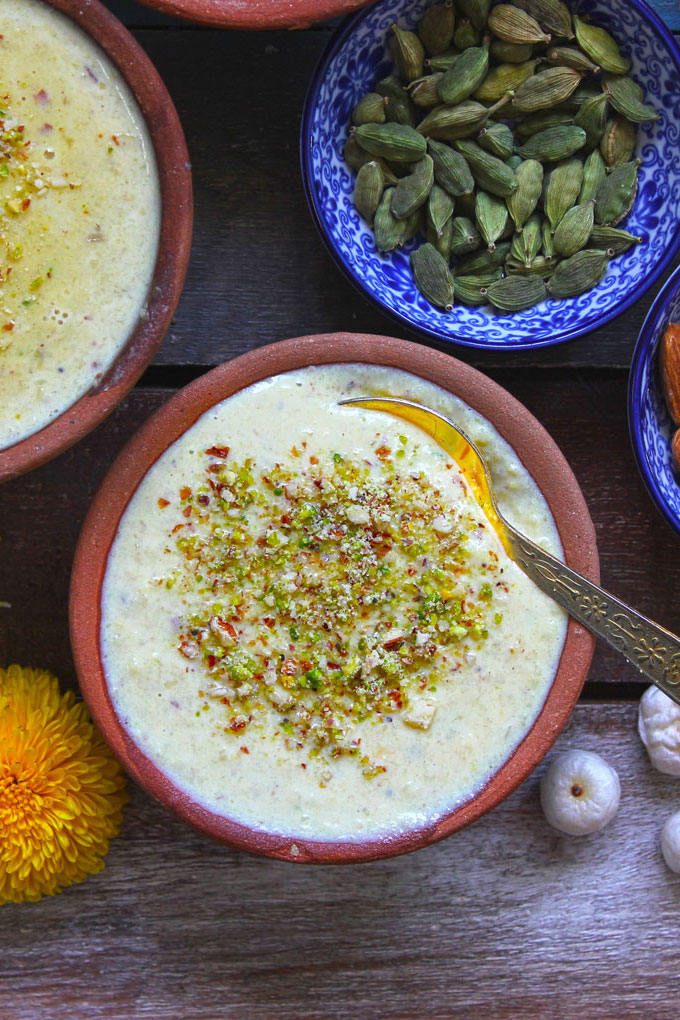 aerial shot of phool makhana phirni in an earthern bowl