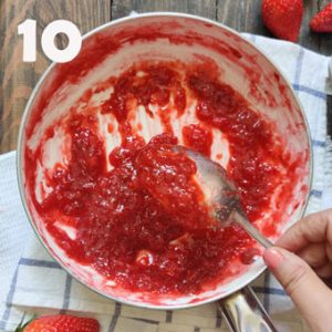 strawberry jam making process