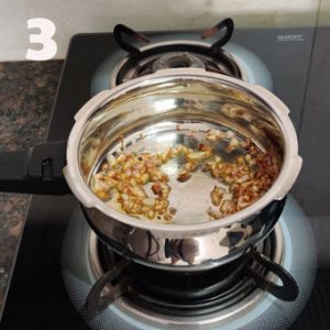 fried onion in a pressure cooker