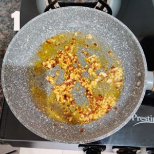 Cooking step of stir fry pasta