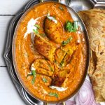 aerial shot of soya chaap butter masala in a platter