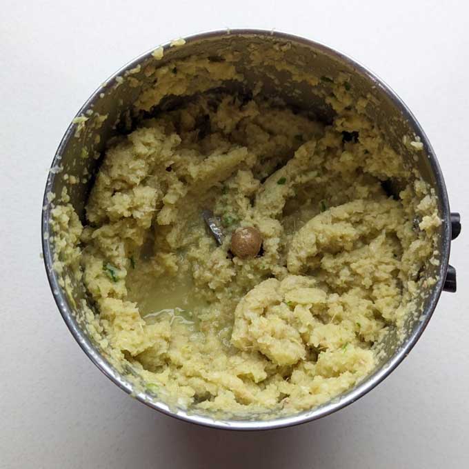 ginger, garlic, and green chilli paste