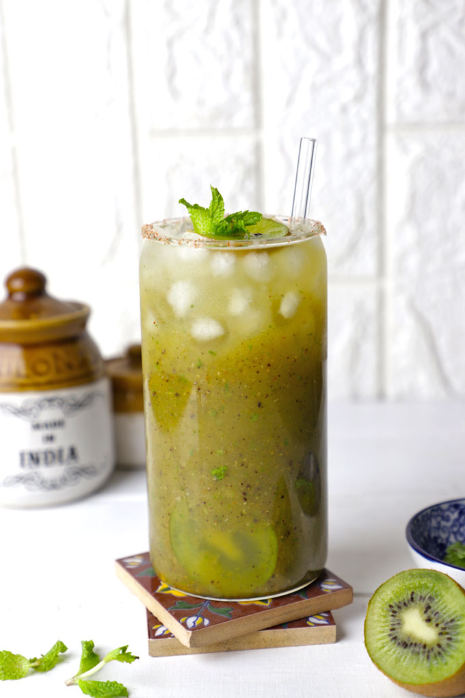 side shot of kiwi panna in a glass