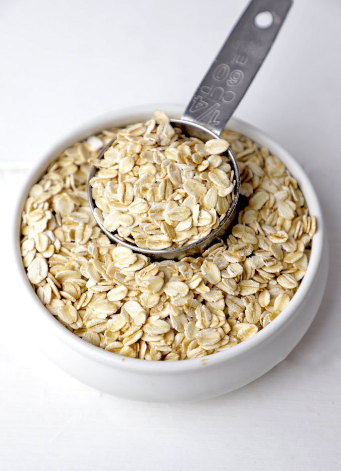 side shot of rolled oats in a bowl