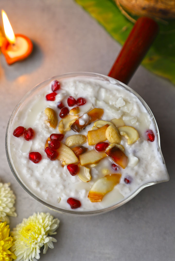 aerial shot of rice coconut kheer in a glass saucepan. - 1