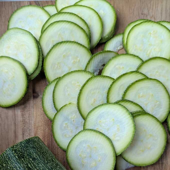 slices of zucchini for wrap - 4