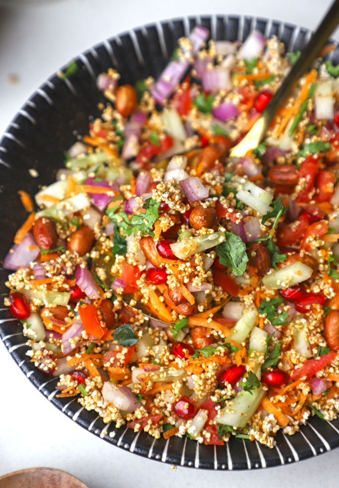 side close up shot of puffed amaranth bhel puri.